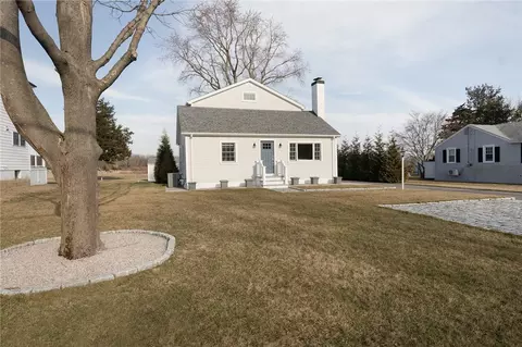 87 Winnapaug Rd, Westerly, RI 02891 photo 38