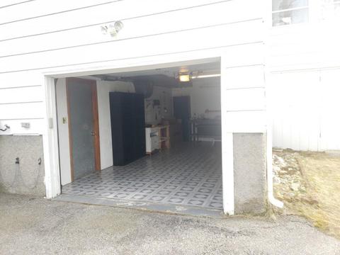 610 Logee St, Woonsocket, RI 02895 photo 4