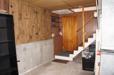 610 Logee St, Woonsocket, RI 02895 photo 32