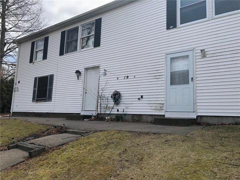 19 Maybrey Dr, Westerly, RI 02891 photo 2