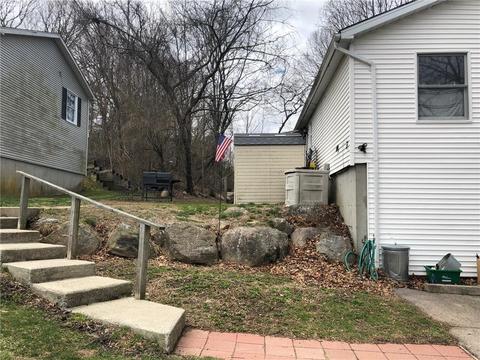 19 Maybrey Dr, Westerly, RI 02891 photo 9