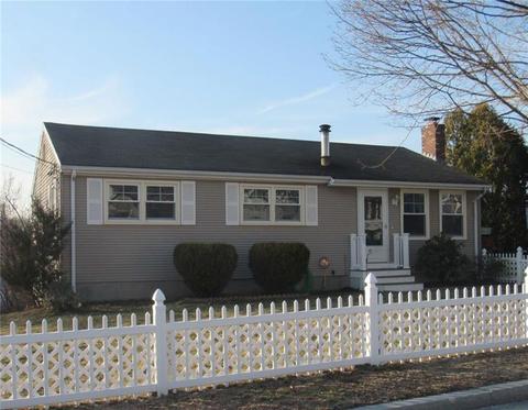 22 Carey Ct, Woonsocket, RI 02895 photo 1