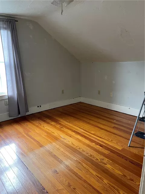 93 Aylsworth Ave, Woonsocket, RI 02895 photo 13