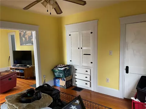 93 Aylsworth Ave, Woonsocket, RI 02895 photo 8