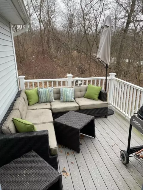 89 Beausoleil St, Woonsocket, RI 02895 photo 14