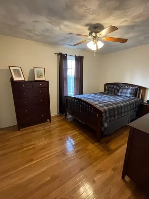 89 Beausoleil St, Woonsocket, RI 02895 photo 22