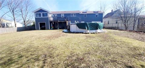 77 Morris St, Woonsocket, RI 02895 photo 2