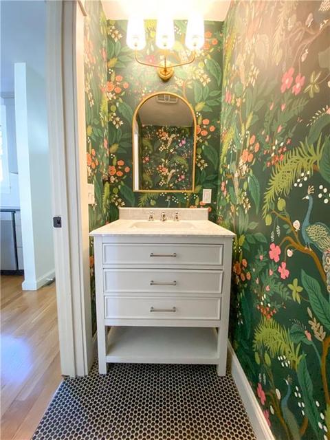 75 Willow St #E, Providence, RI 02909 photo 8