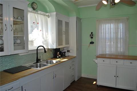 783 Mendon Rd, Woonsocket, RI 02895 photo 11