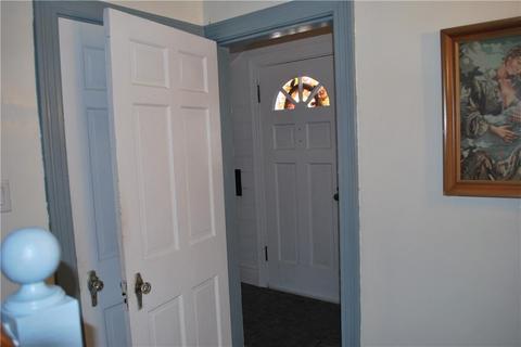 783 Mendon Rd, Woonsocket, RI 02895 photo 4