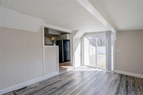 70 State St, Warwick, RI 02889 photo 7