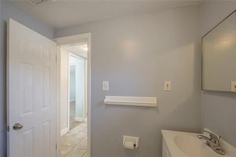70 State St, Warwick, RI 02889 photo 16