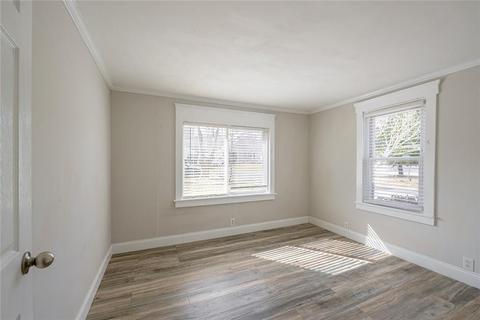 70 State St, Warwick, RI 02889 photo 18