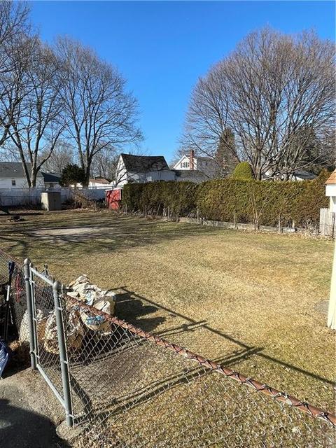 397 Orchard St, Woonsocket, RI 02895 photo 29