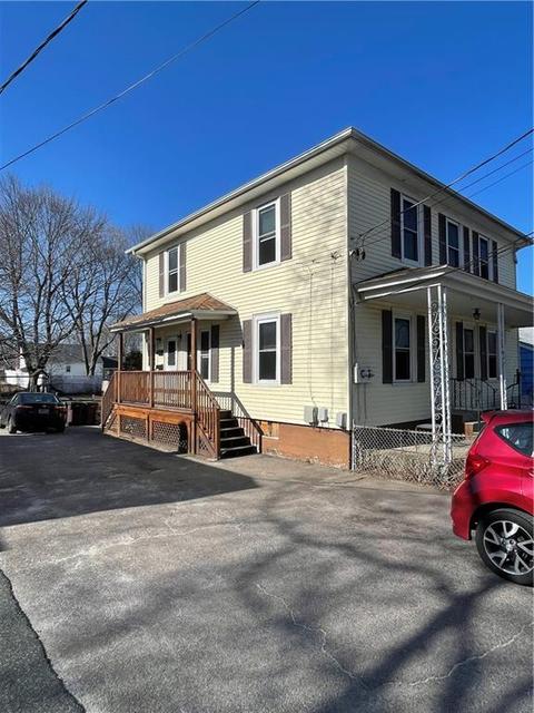 397 Orchard St, Woonsocket, RI 02895 photo 4