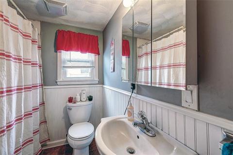 91 Palace Ave, Warwick, RI 02886 photo 29