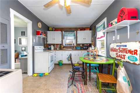 110 Beacon Ave, Woonsocket, RI 02895 photo 8