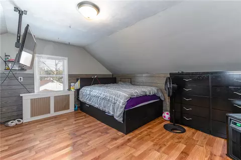120 Beacon Ave, Woonsocket, RI 02895 photo 16