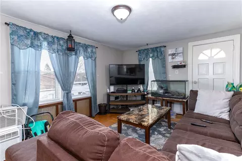 120 Beacon Ave, Woonsocket, RI 02895 photo 10