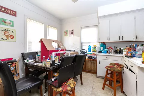 120 Beacon Ave, Woonsocket, RI 02895 photo 21