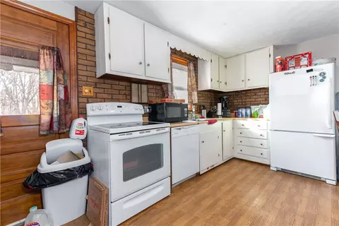 120 Beacon Ave, Woonsocket, RI 02895 photo 13