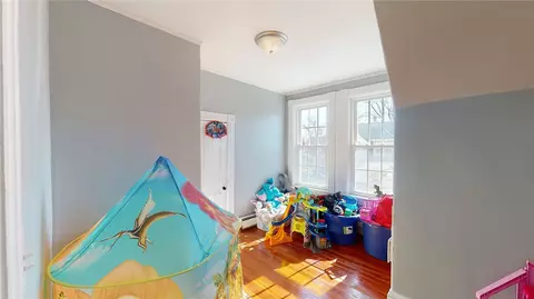 39 Bernice Ave, Woonsocket, RI 02895 photo 27