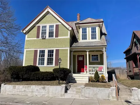 39 Bernice Ave, Woonsocket, RI 02895 photo 33