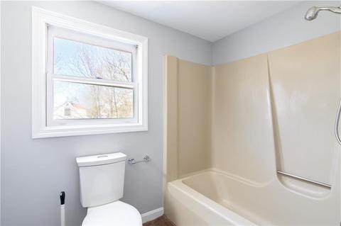 5 Mystic Dr, Warwick, RI 02889 photo 18