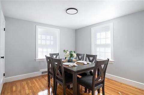 5 Mystic Dr, Warwick, RI 02889 photo 5