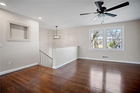 10 Ormond Dr, East Providence, RI 02915 photo 6