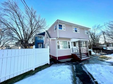 207 Mowry St, Woonsocket, RI 02895 photo 20