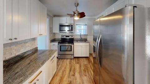 207 Mowry St, Woonsocket, RI 02895 photo 5
