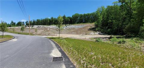 7 Pond View Ct, Glocester, RI 02814 photo 2