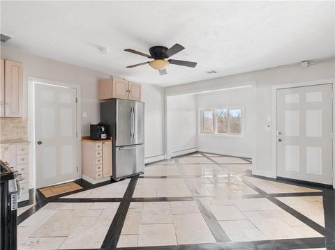 274 High St, Woonsocket, RI 02895 photo 5