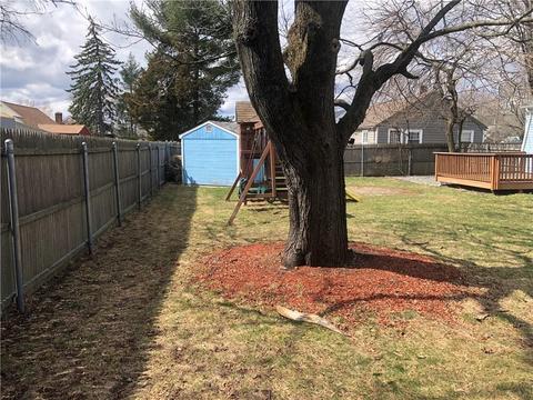 76 Cavalcade Blvd, Warwick, RI 02889 photo 6