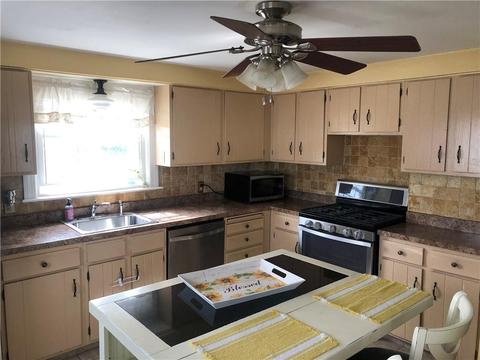 76 Cavalcade Blvd, Warwick, RI 02889 photo 11