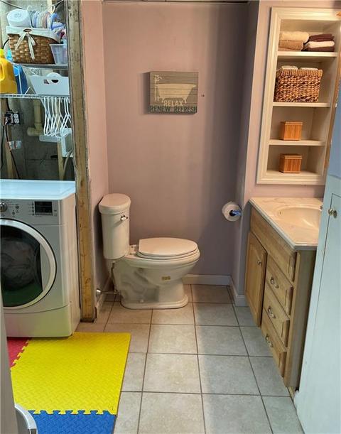 170 Oak Tree Ave, Warwick, RI 02886 photo 11