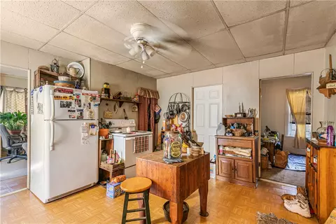 7 Lewis St, Woonsocket, RI 02895 photo 9