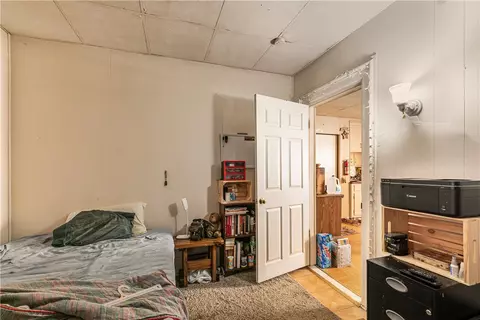 7 Lewis St, Woonsocket, RI 02895 photo 7