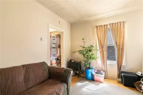 7 Lewis St, Woonsocket, RI 02895 photo 12