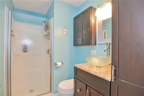 8 Greg Dr, Warren, RI 02885 photo 17
