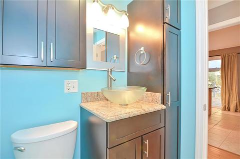 8 Greg Dr, Warren, RI 02885 photo 16