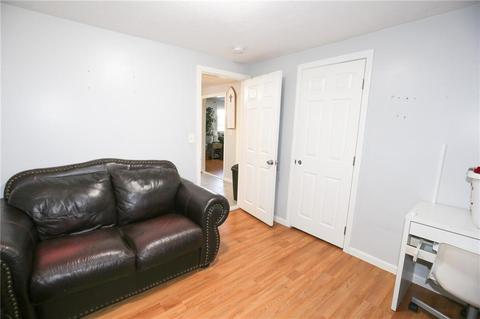 27 Everett St, Pawtucket, RI 02861 photo 24
