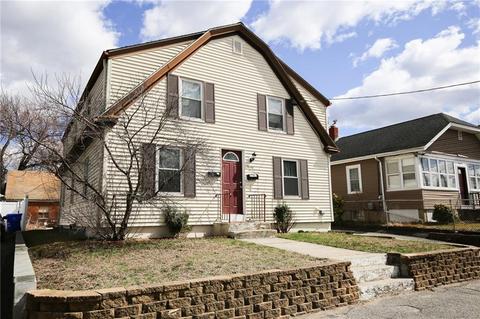 27 Everett St, Pawtucket, RI 02861 photo 2