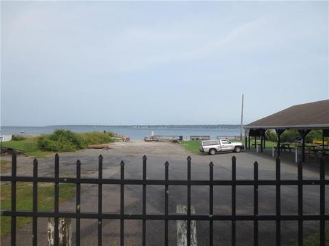 19 Riptide Dr, Saunderstown, RI 02874 photo 6