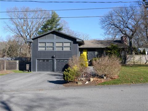 128 Red Chimney Dr, Warwick, RI 02886 photo 1