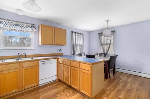 9 Mockingbird Ln, Westerly, RI 02891 photo 10