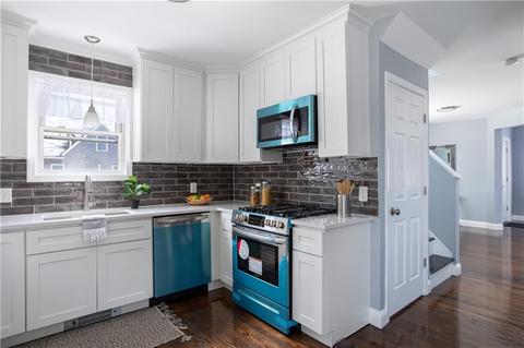 30 Meadowbrook Ave, Warwick, RI 02889 photo 10