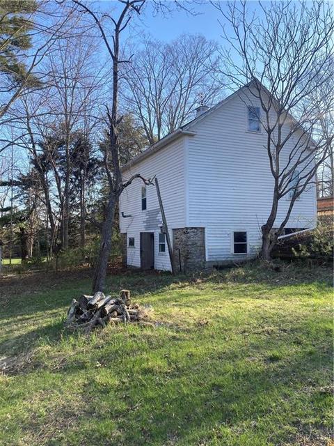 14 Saw Mill Rd, Glocester, RI 02814 photo 9