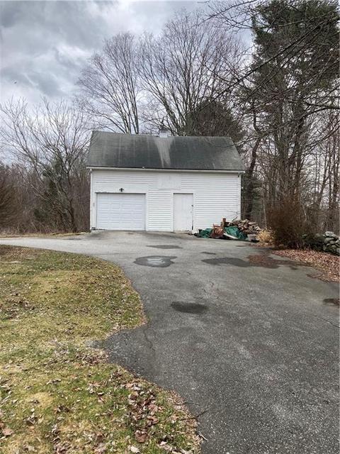 14 Saw Mill Rd, Glocester, RI 02814 photo 7